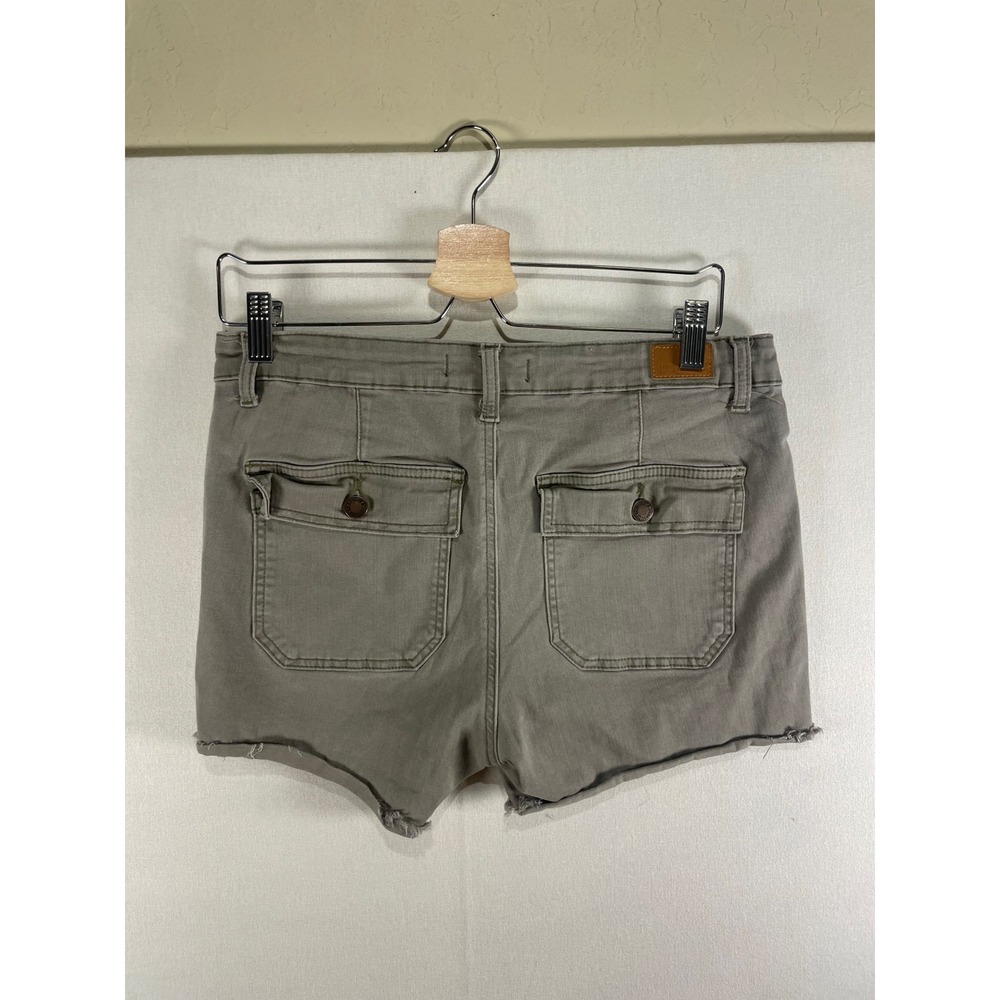 Judy Blue Olive Green Cargo Denim Shorts Raw Hem High Rise Size L Q22 - Picture 6 of 7